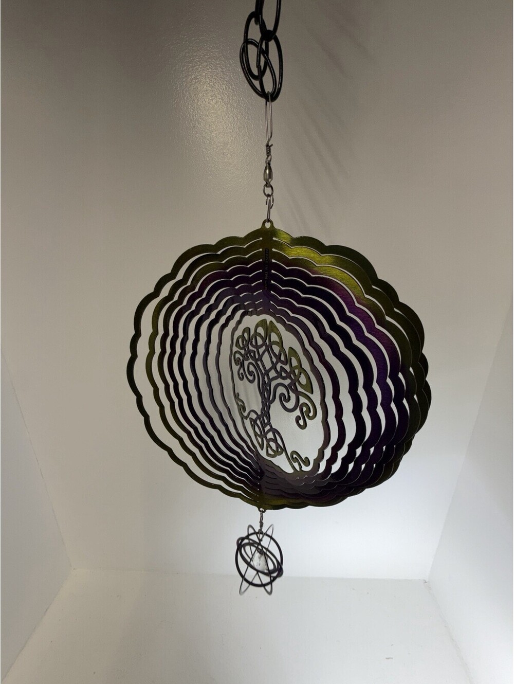 3D Metal Wind Spinner Colorful Yard Decor With Hummingbird Design 11”